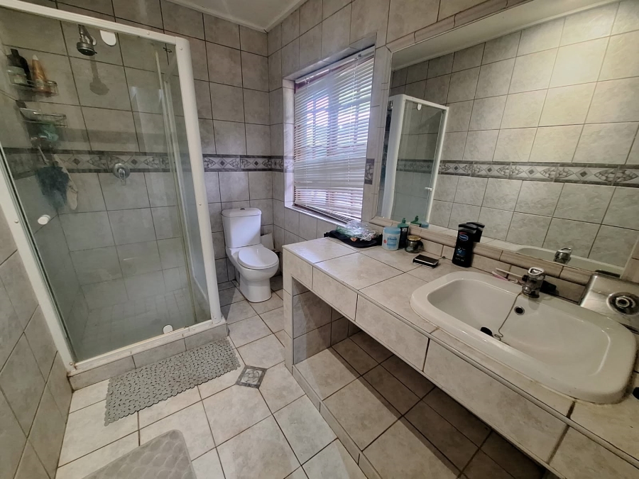 3 Bedroom Property for Sale in Barkly West Northern Cape
